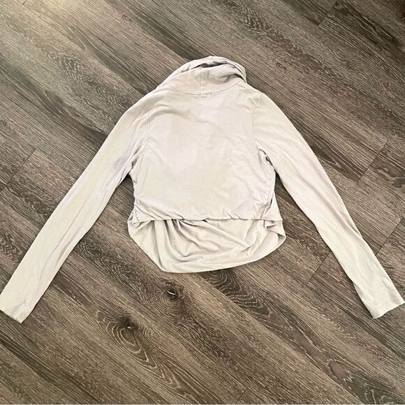 CDR drape long sleeve - Picture 8 of 8